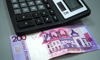 Директор и главный бухгалтер вывели с предприятия 1 млн рублей, завышая себе зарплаты 