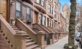 В Нью-Йорке почти год пытаются продать таунхаус из фильма «Один дома — 2»