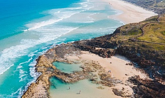 Самый большой в мире песчаный остров переименован из-за исторической справедливости