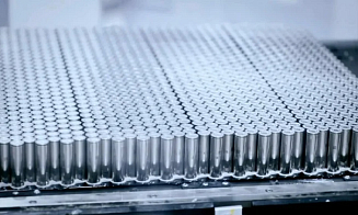 Своя гигафабрика не нужна? Калининград хочет поставлять в Беларусь батареи для электрокаров