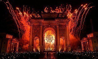 Гимнасты, артисты Ла Скала и головы из папье-маше. В Италии открылась Олимпиада (фото)