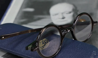 Очки Уинстона Черчилля выставили на продажу за $80 тыс.