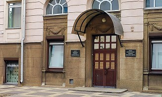 Утилизировано 60 литров алкоголя. Госконтроль приостановил работу трех кафе в Бресте