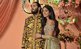 «Свадьба века»: бракосочетание сына обошлось богатейшему человеку Индии в $600 млн