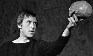 На аукционе в Монако не смогли продать посмертную маску Высоцкого из-за высокой цены