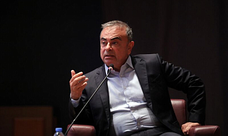 Экс-глава Nissan хочет через суд получить крупную компенсацию за свое увольнение