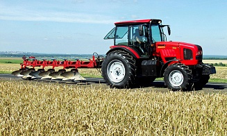 Башкирия закупит в Беларуси более 400 единиц сельхозтехники