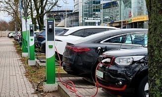 Сколько электромобилей смогут ввезти в 2026 году по льготной квоте физлица и компании