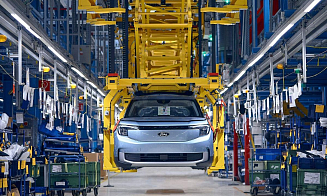Ford массово возвращает уволенных инженеров, чтобы они исправили ошибки ИИ 