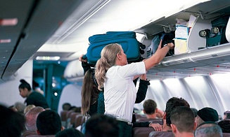 В ЕC предлагают сделать бесплатным провоз ручной клади в самолетах