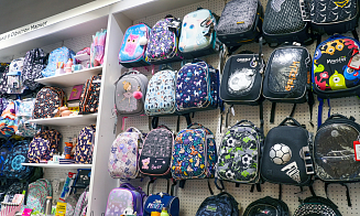 Ортопед рассказал, как выбрать «здоровый» рюкзак для школьника. Памятка для родителей