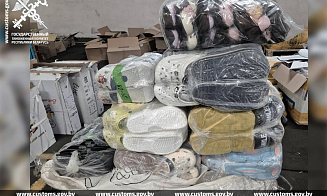 Белорус пытался незаконно провезти из России более тонны одежды и обуви на 320 тыс. рублей