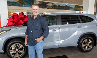 Toyota подарила новое авто американцу, наездившему на своем Highlander более 1,6 млн км