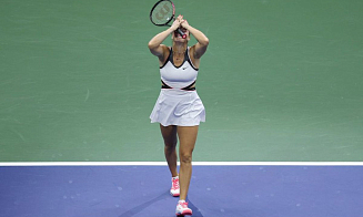 На аукционе продали теннисную ракетку Арины Соболенко с US Open 2025