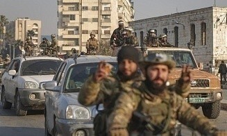 В Сирии власть захватили повстанцы, Асад уехал в Москву. Главное